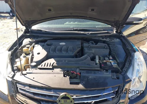 2010 Nissan Altima 2.5 S z USA, uszkodzony, nr VIN 1N4AL2AP1AN499632